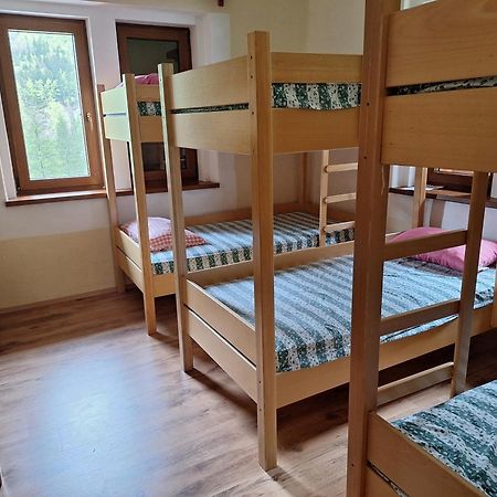 Dom Klementa Juga Hotel Lepena Buitenkant foto